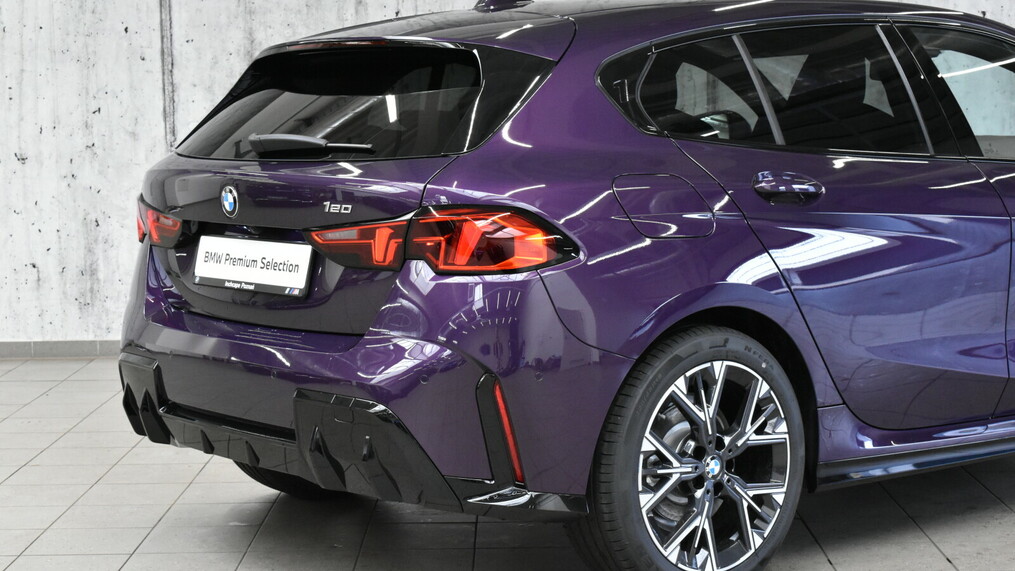 BMW Serii 1, 120