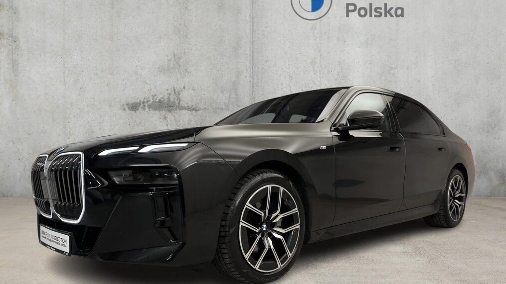 BMW Serii 7, 740