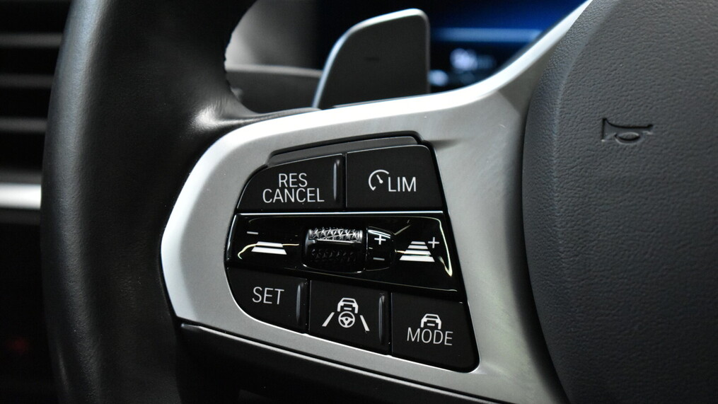 BMW Serii 3, 320