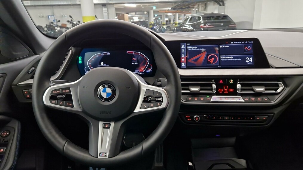 BMW Seria 2 218