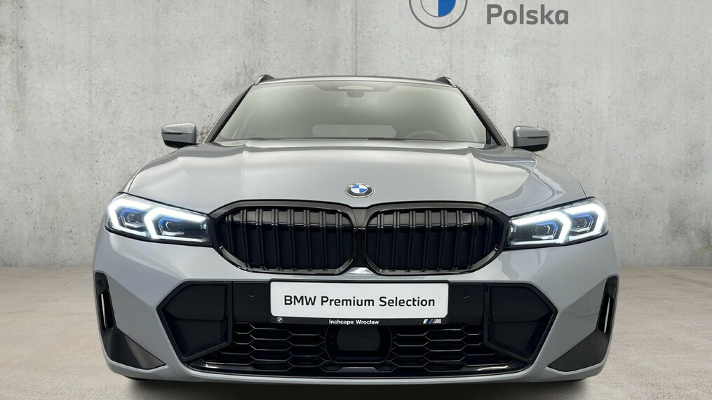 BMW Serii 3, 320