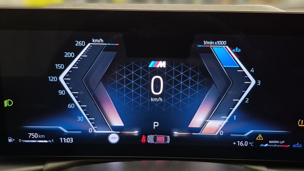 BMW Serii 3, 320
