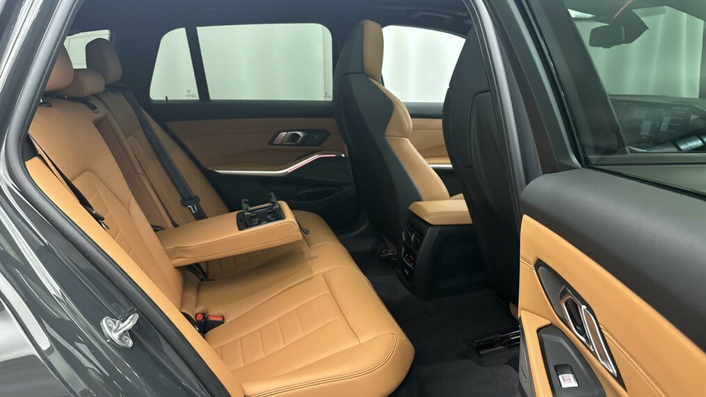 BMW Seria 3 320