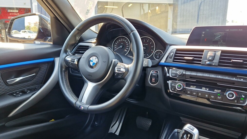 BMW Seria 3 318