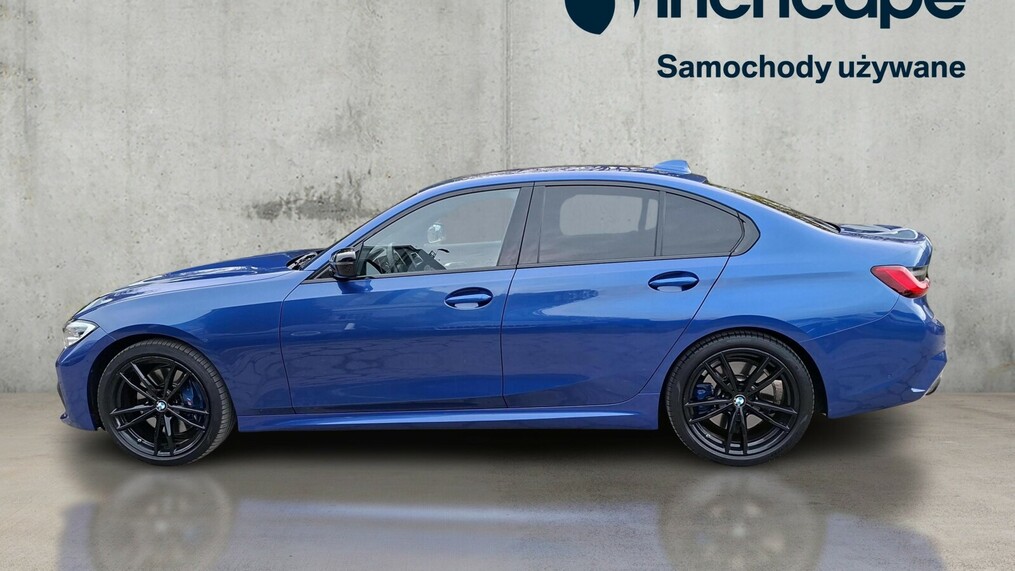BMW Serii 3, 330