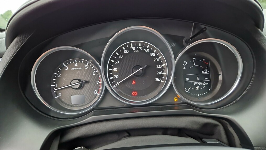 Mazda 6