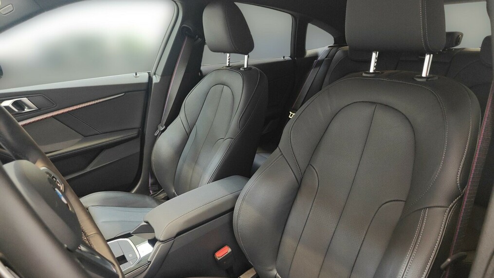BMW Seria 2 235