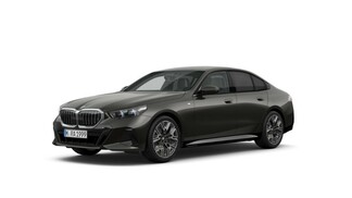 BMW Serii 5, 520