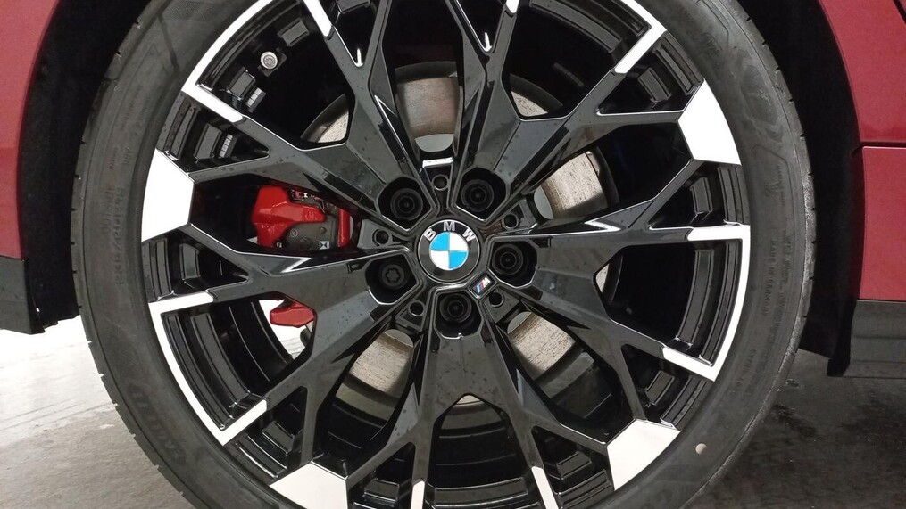 BMW Serii 2, 235