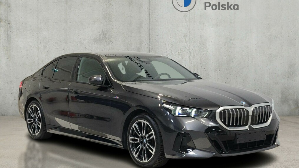 BMW Serii 5, 520