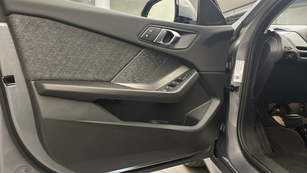 BMW Serii 1, 118