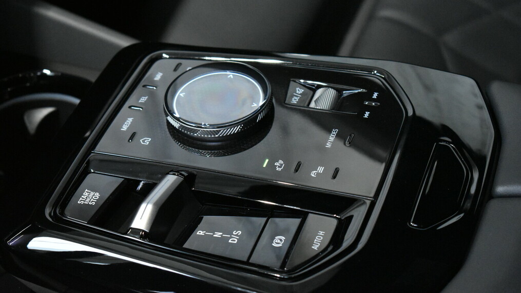 BMW Seria 5, 520