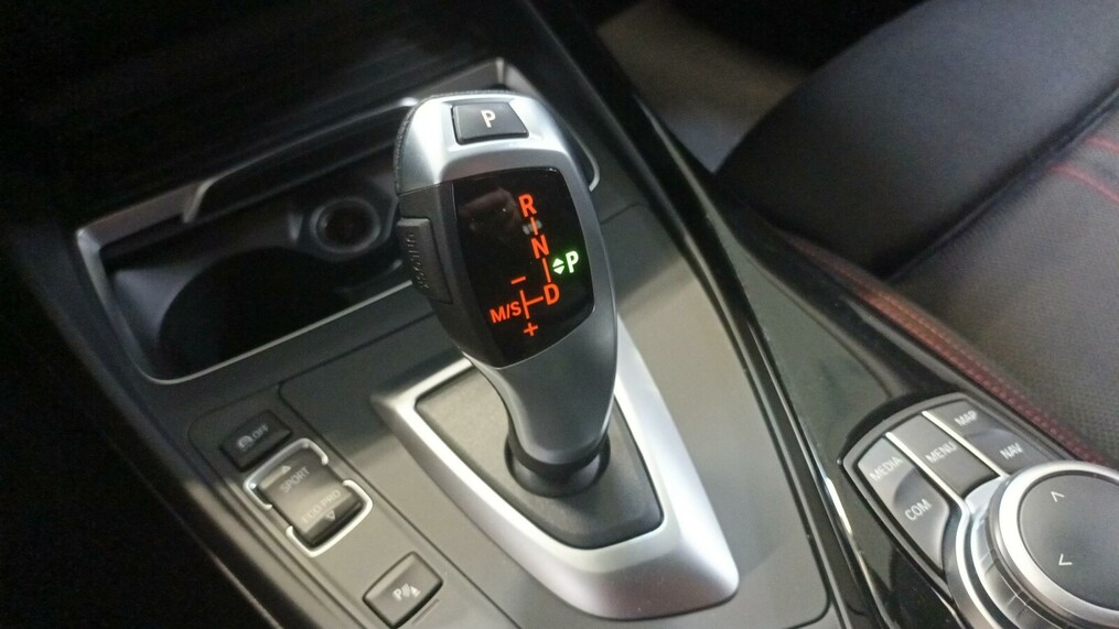 BMW Serii 1, 118