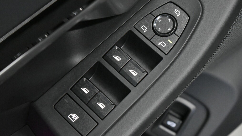 BMW Seria 5, 520