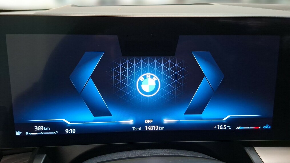BMW Serii 5, 520