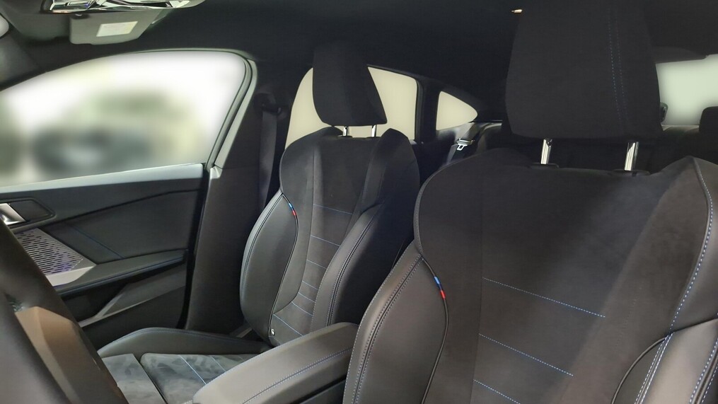 BMW Serii 2, 220