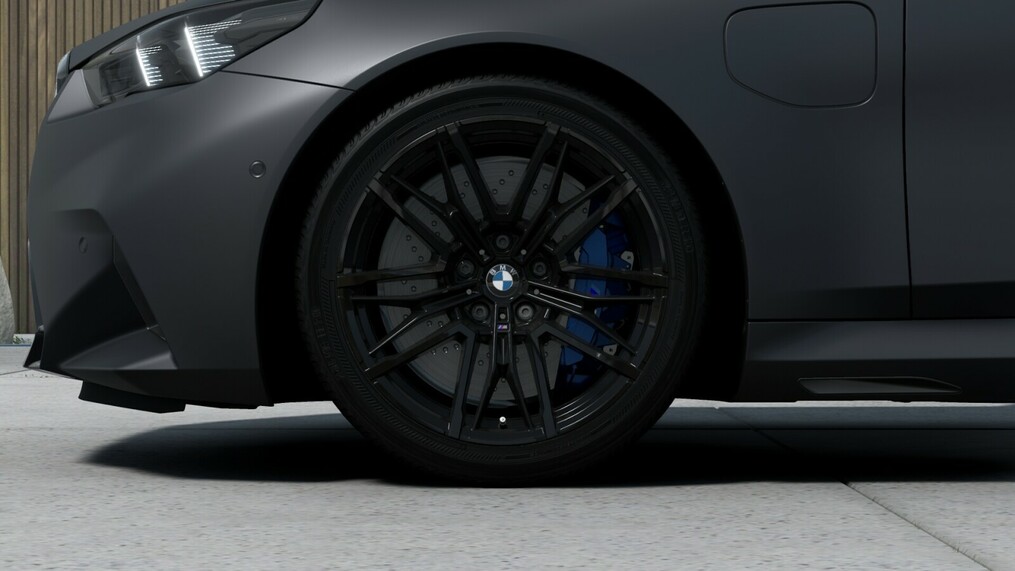 BMW Seria M5