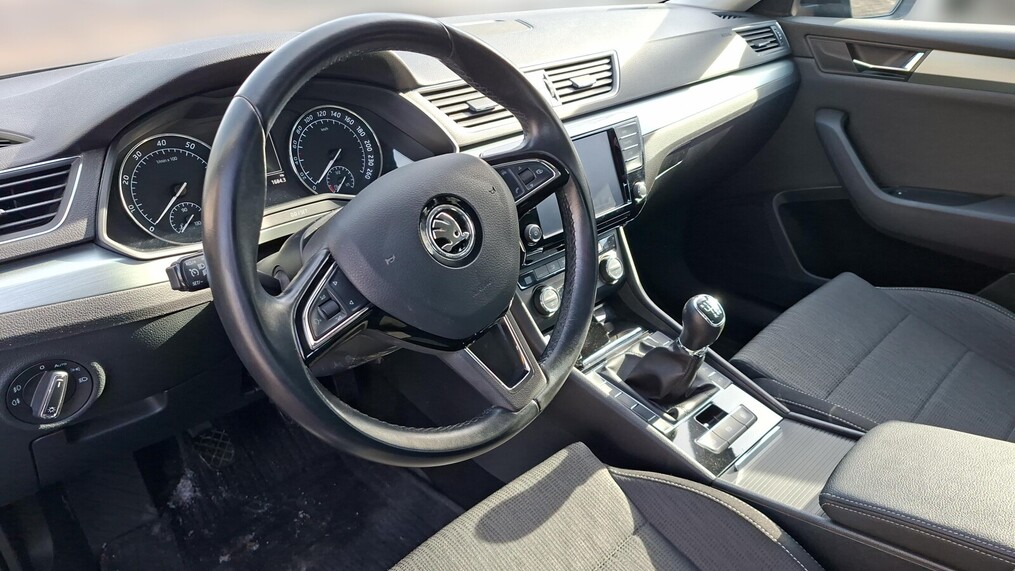 Škoda Superb