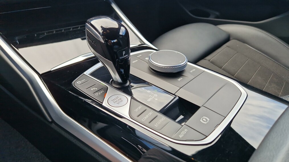 BMW Seria 3 318