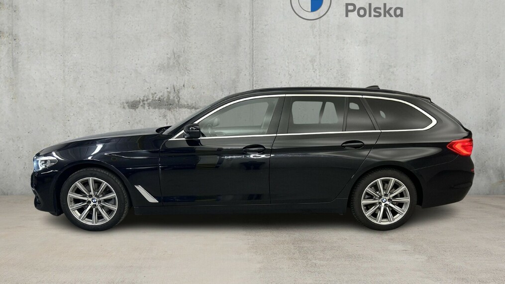 BMW Serii 5, 520