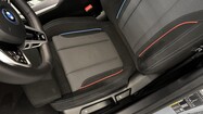 BMW Serii 3, 330