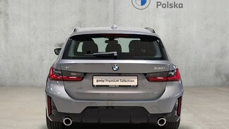BMW Serii 3, 330