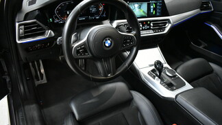 BMW Serii 3, 320