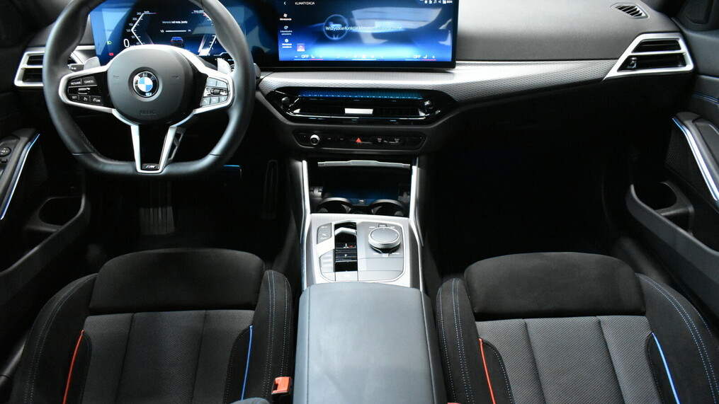 BMW Seria 3, 320