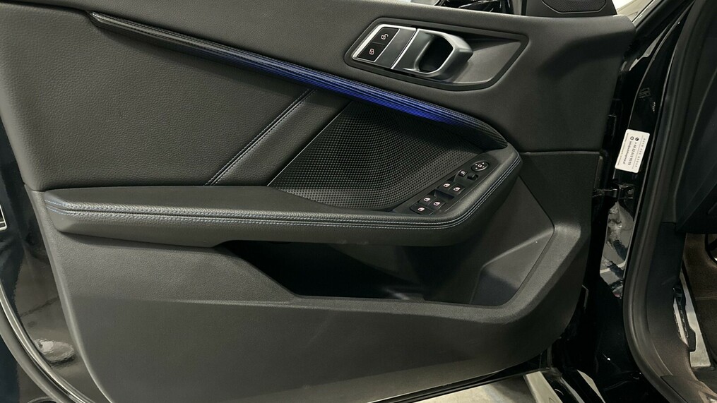 BMW Seria 2 218