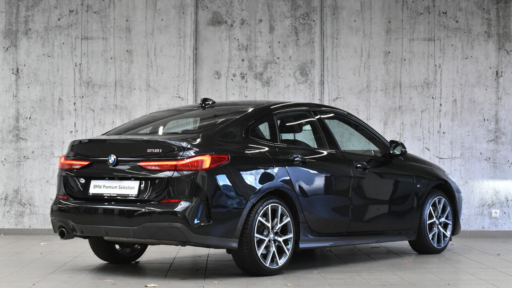 BMW Serii 2, 218