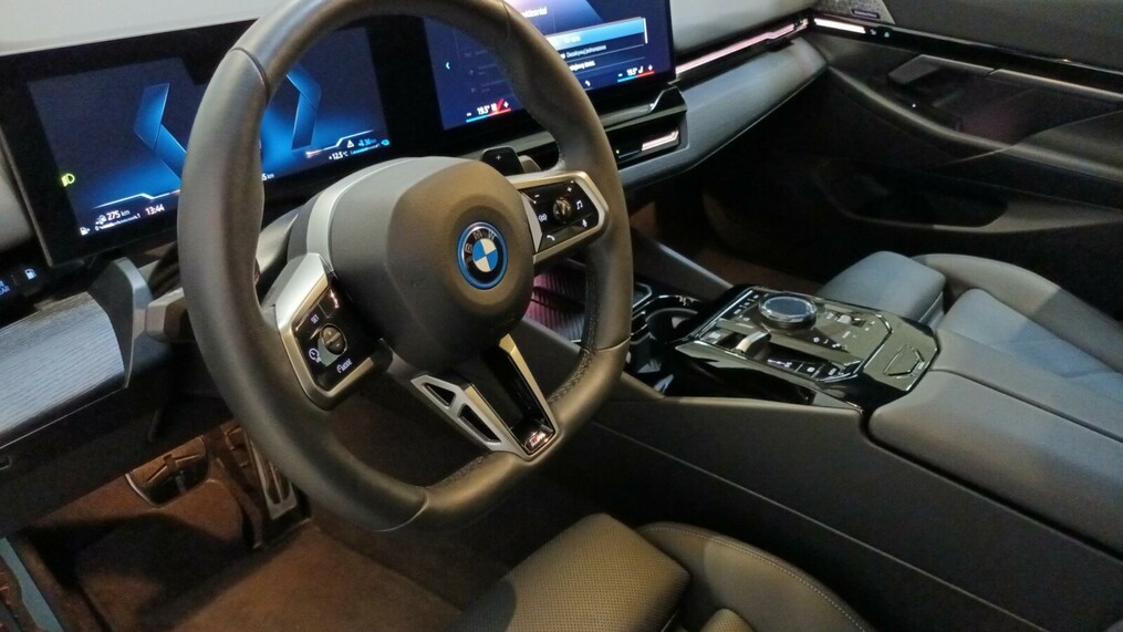 BMW Seria 5 530