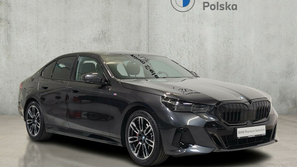 BMW Serii 5, 520