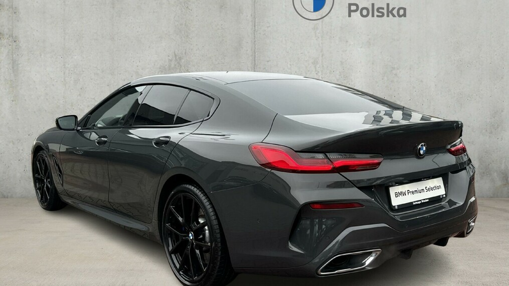 BMW Seria 8 840