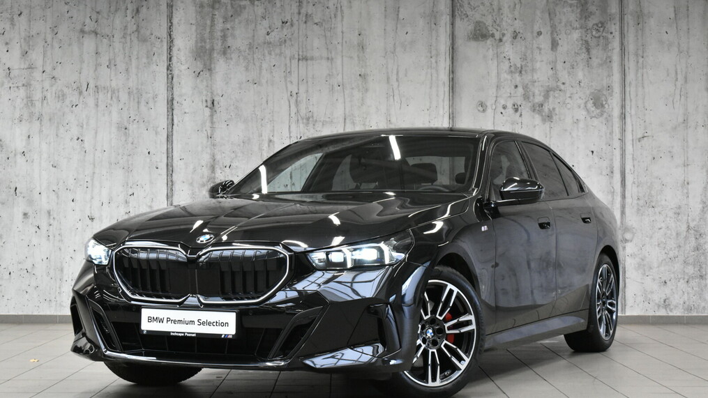 BMW Serii 5, 520