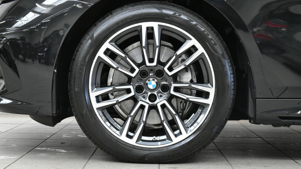 BMW Seria 5, 540
