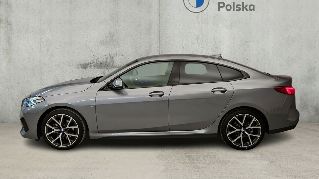 BMW Seria 2 218