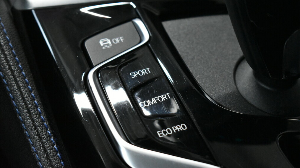 BMW Serii 5, 540