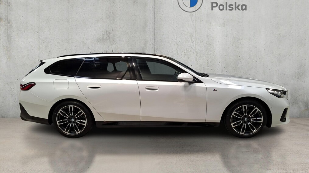 BMW Serii 5, 520