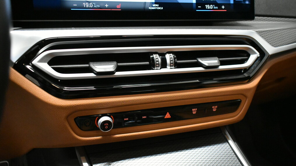 BMW Seria 3 330