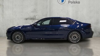 BMW Serii 7, 740