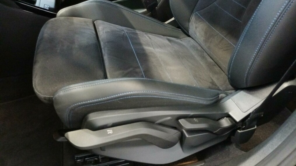 BMW Seria 2 218