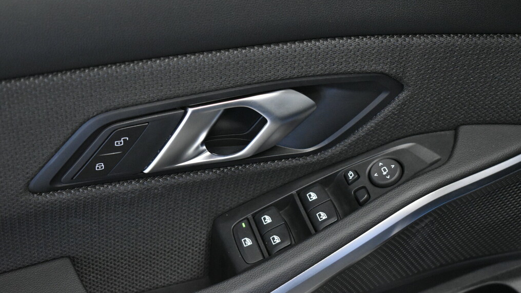 BMW Seria 3 318