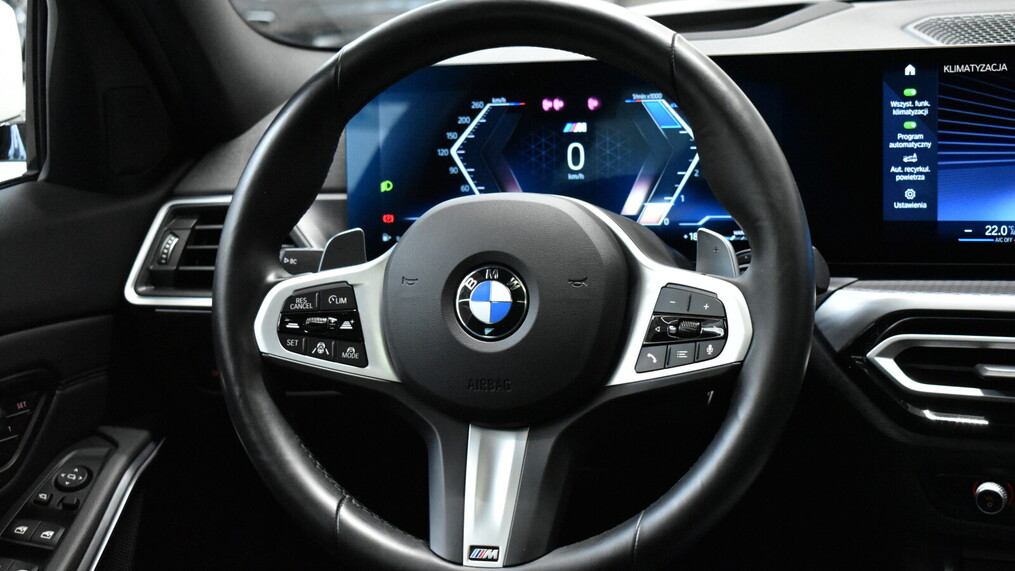 BMW Serii 3, 320
