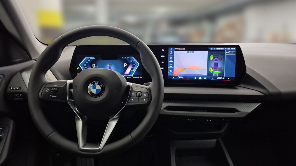 BMW Serii 2, 220