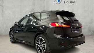 BMW Serii 2, 218