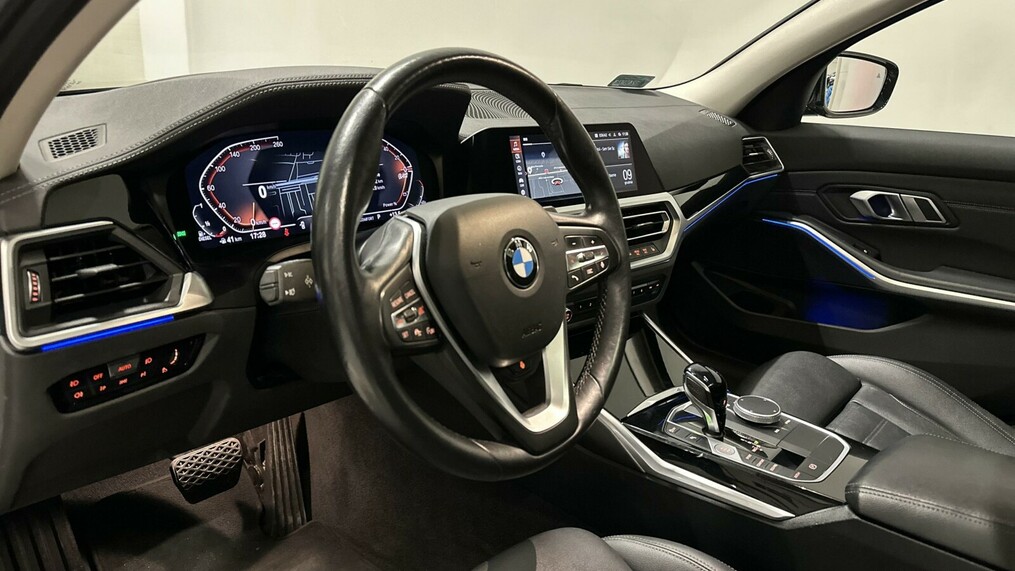 BMW Seria 3 320