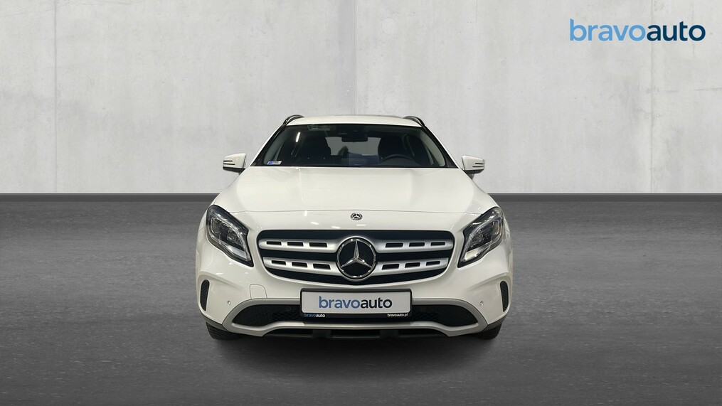Mercedes-Benz GLA 180