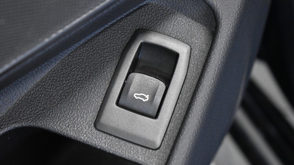 BMW Serii 3, 340