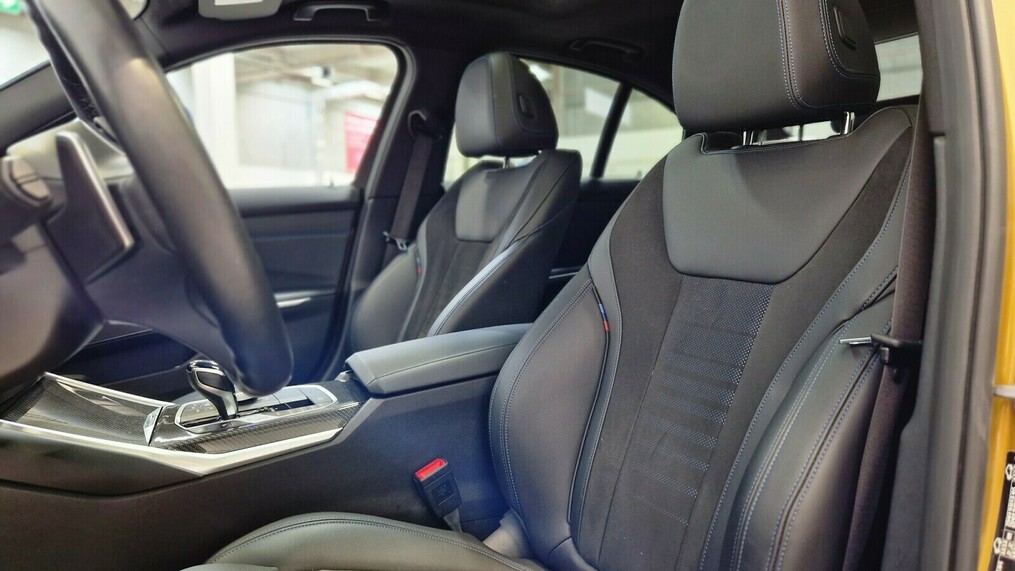 BMW Serii 3, 340