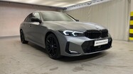 BMW Serii 3, 330